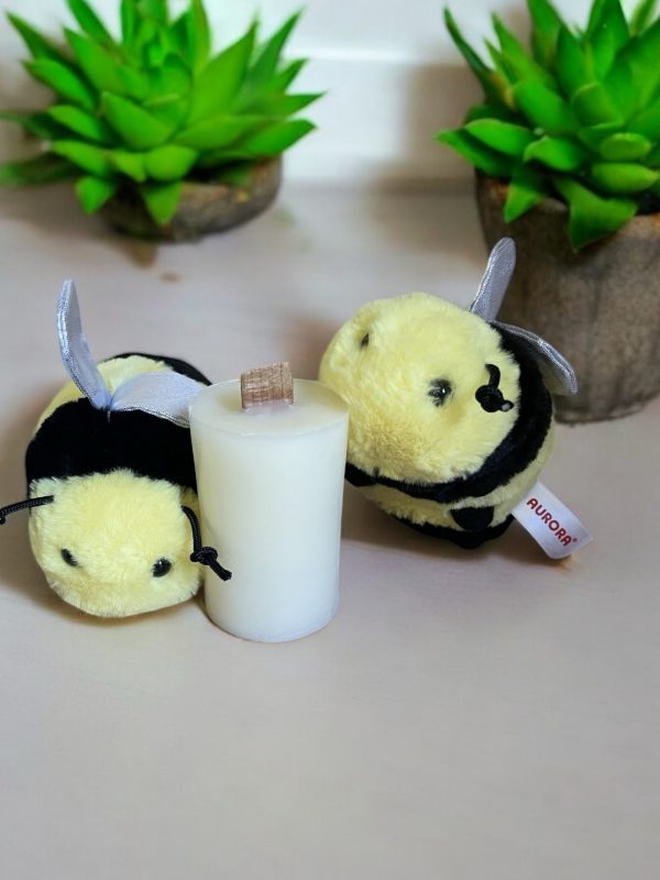 100% Fragranced Beeswax Candles - Image 47