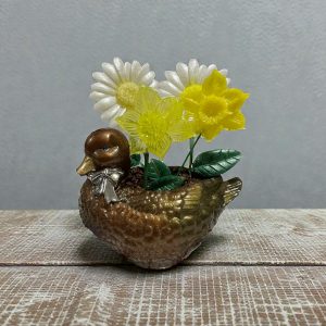 Resin Plant Pot with Resin Flowers & Soil