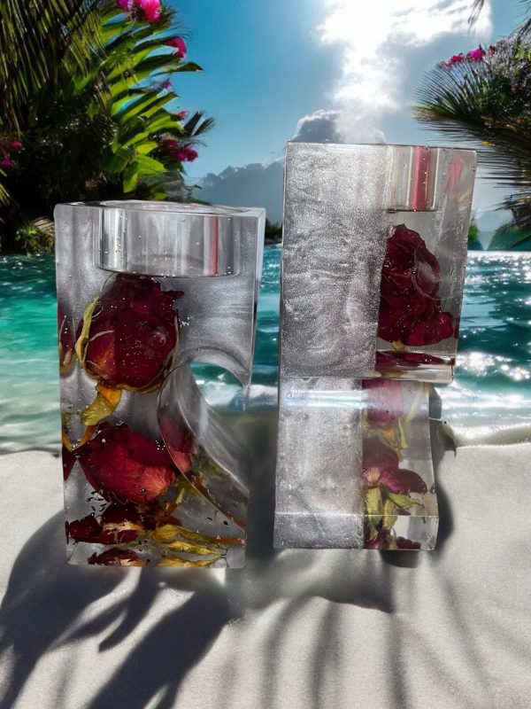 Handmade Resin Heart design 2 piece Tea Light Holders - Image 6