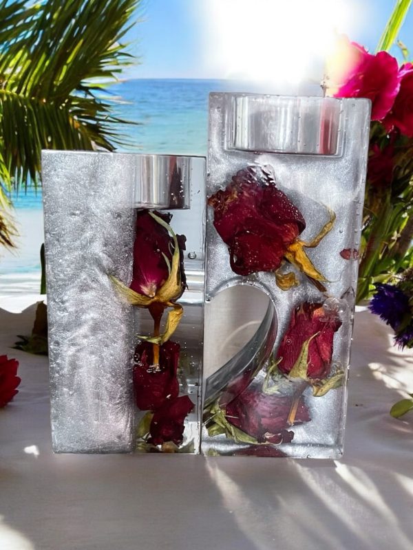 Handmade Resin Heart design 2 piece Tea Light Holders - Image 5