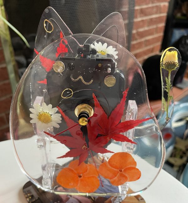 Handmade Resin Cat Desk Clock - Image 2