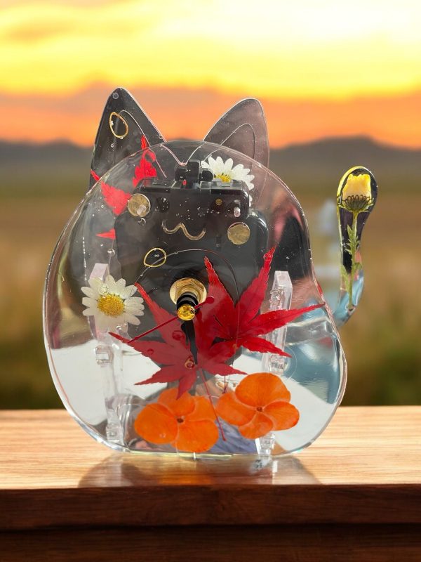 Handmade Resin Cat Desk Clock - Image 3