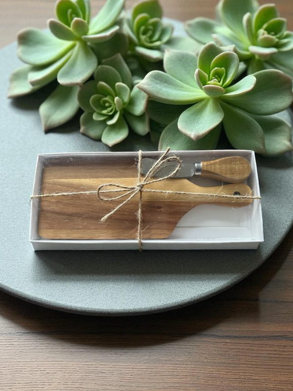 Handmade Cheese Board Gift Set - Image 6