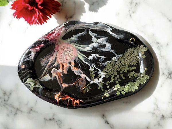 Abstract Shaped Trinket Tray - Image 4