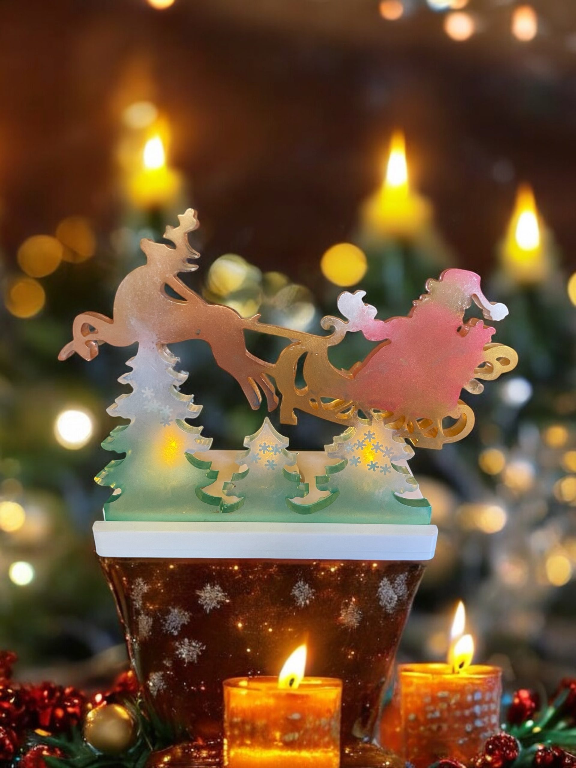 Santa Triple Tea Light Holder - Image 3